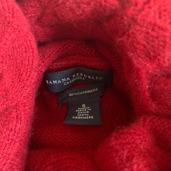 NWOT Banana Republic Red Cashmere Cabled Cowl Neck Sweater Sz S - Picture 5 of 9